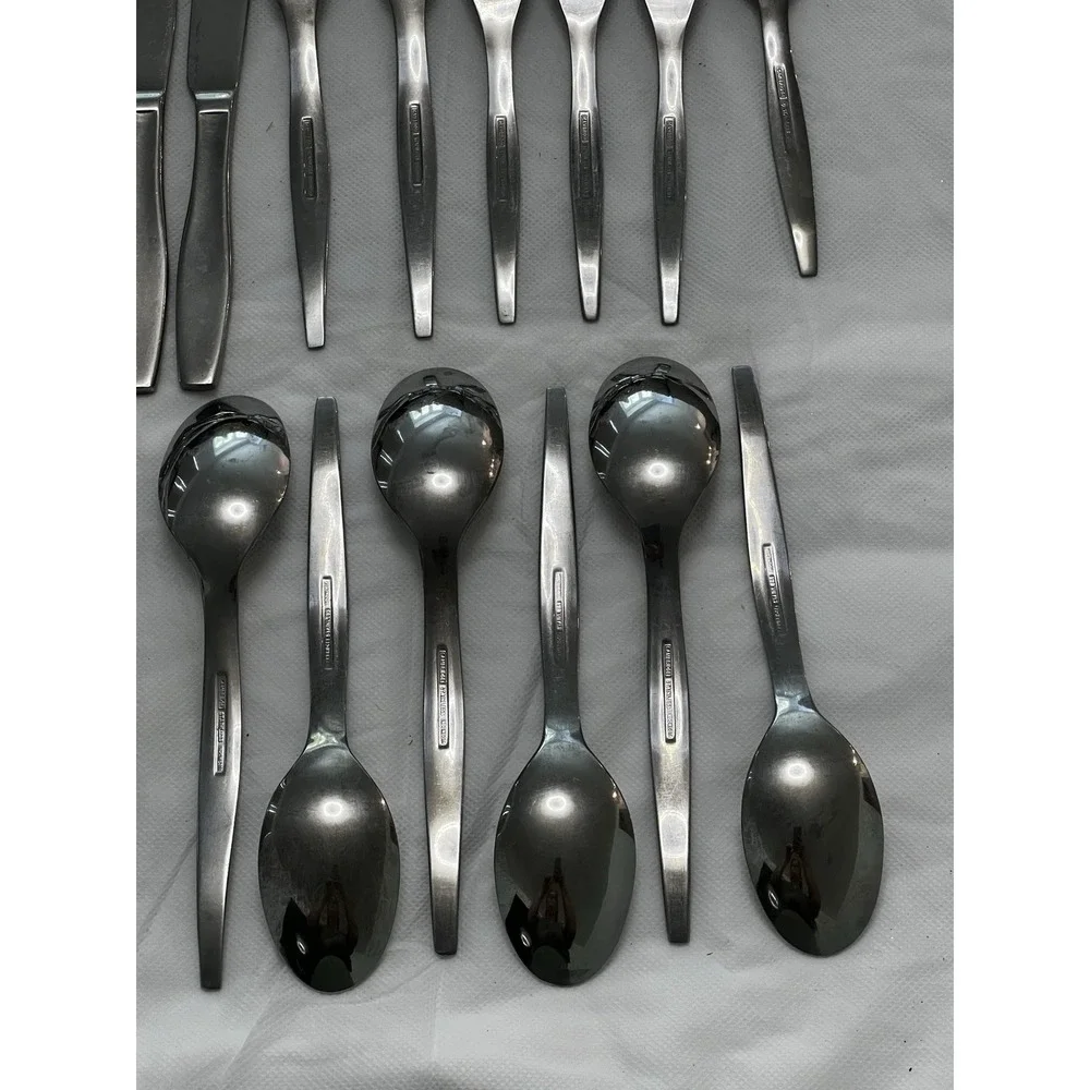 Cambridge Vera Stainless Flatware 23 Pieces Set Forks Spoons Knife Silverware